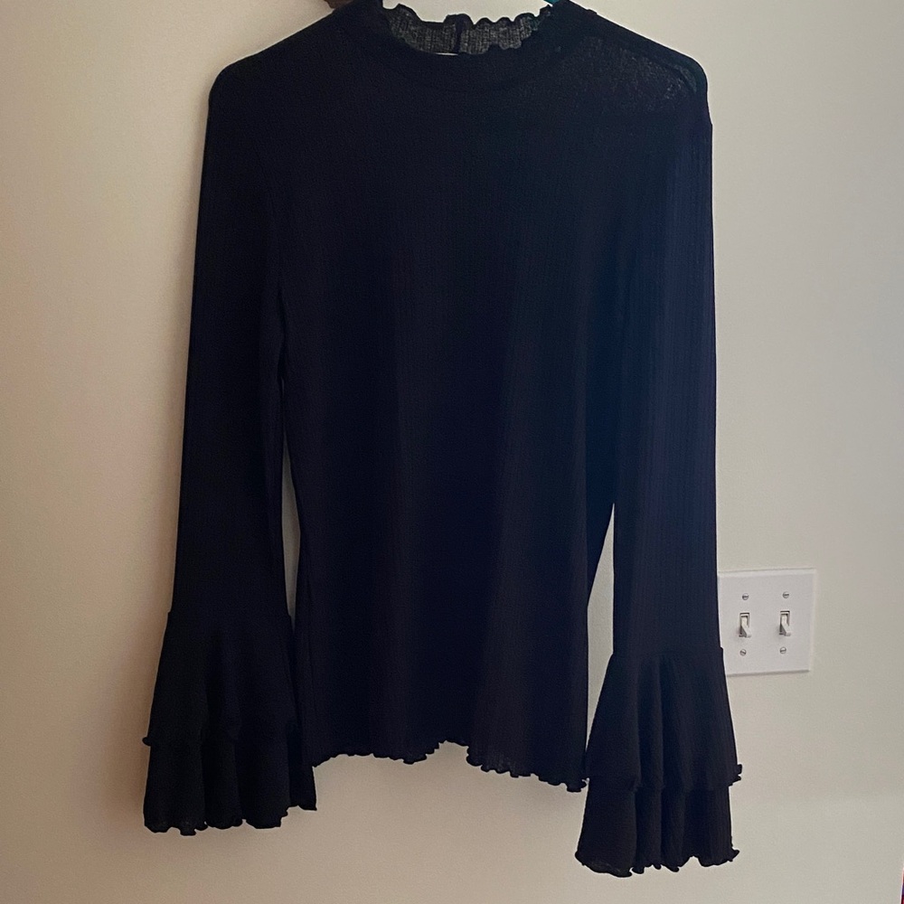 FSL apparel ruffle sleeve top
